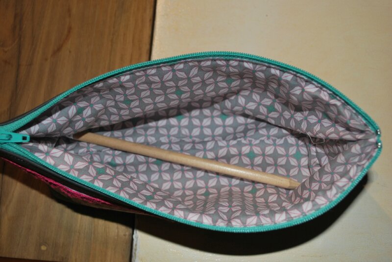 trousse ouverte 001