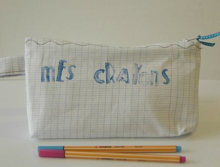 Brodi Broda-trousse à crayons-toile enduite-tissu cahier d'écolier-personnalisé avec prénom