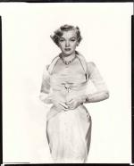 1951-01-22-AYAYF-test_costume-renie-mm-01-4b