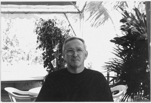 Raymond Farina