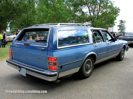 Chevrolet caprice classic station wagon (Retro Meus Auto Madine 2012) 02