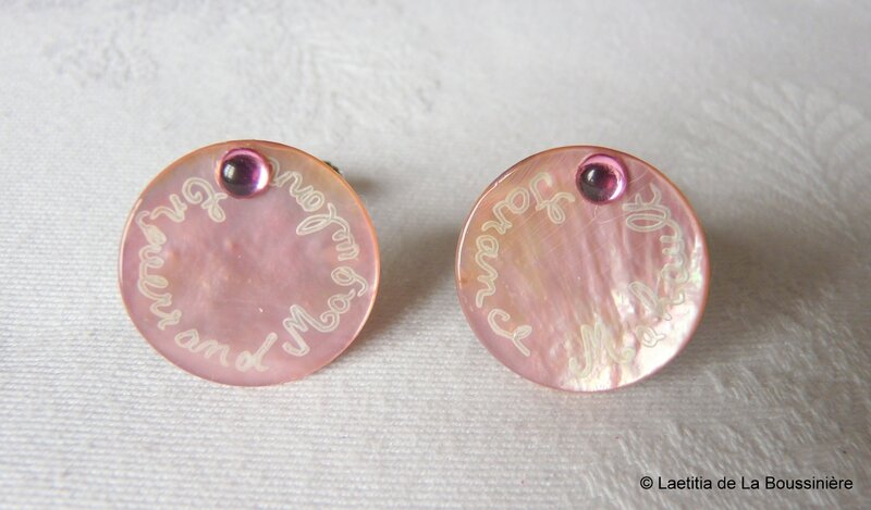 Boutons de manchette personnalisés (rose pâle) - 23 €
