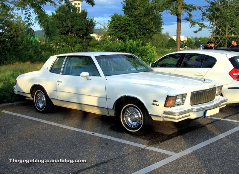 Chevrolet Monte Carlo de 1979 (Rencard Burger King juin 2017) 01