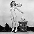 10/04/1947, Marilyn sur un cours de tennis par Nat Dillinger