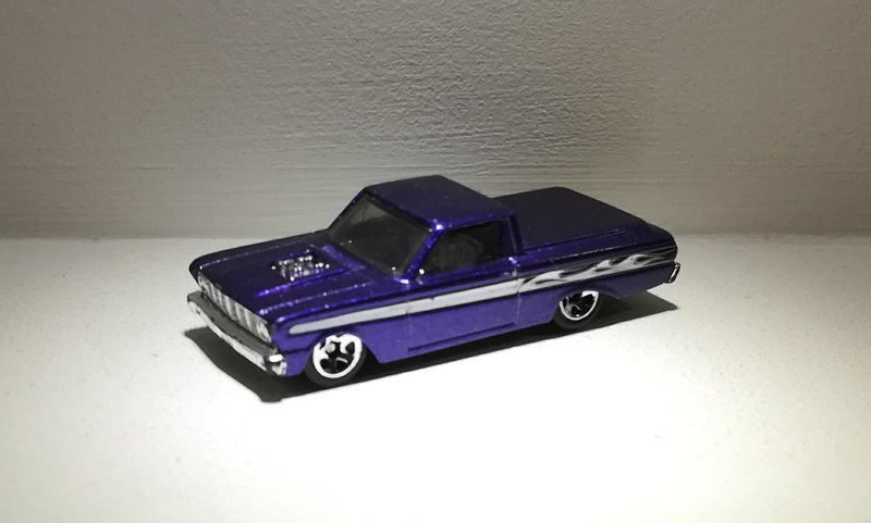 Ford Ranchero de 1965 (Hotwheels) (2)