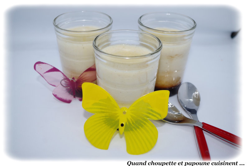 petits verres de semoule au lait d'amandes et caramel-9462