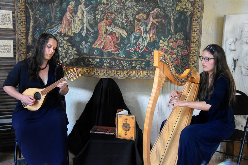 Ateliers contés ALEGRANSA- musique médiévale à l'abbaye d'Aliénor de Nieul Sur L'Autize (2)
