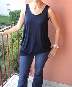 aude-top-bleu-devant