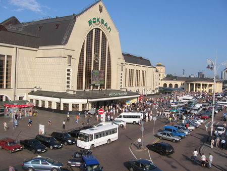 gare_de_Kiev_un_jour_de_depart