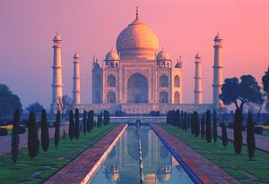 India_-_Taj_Mahal_sunrise1288388264