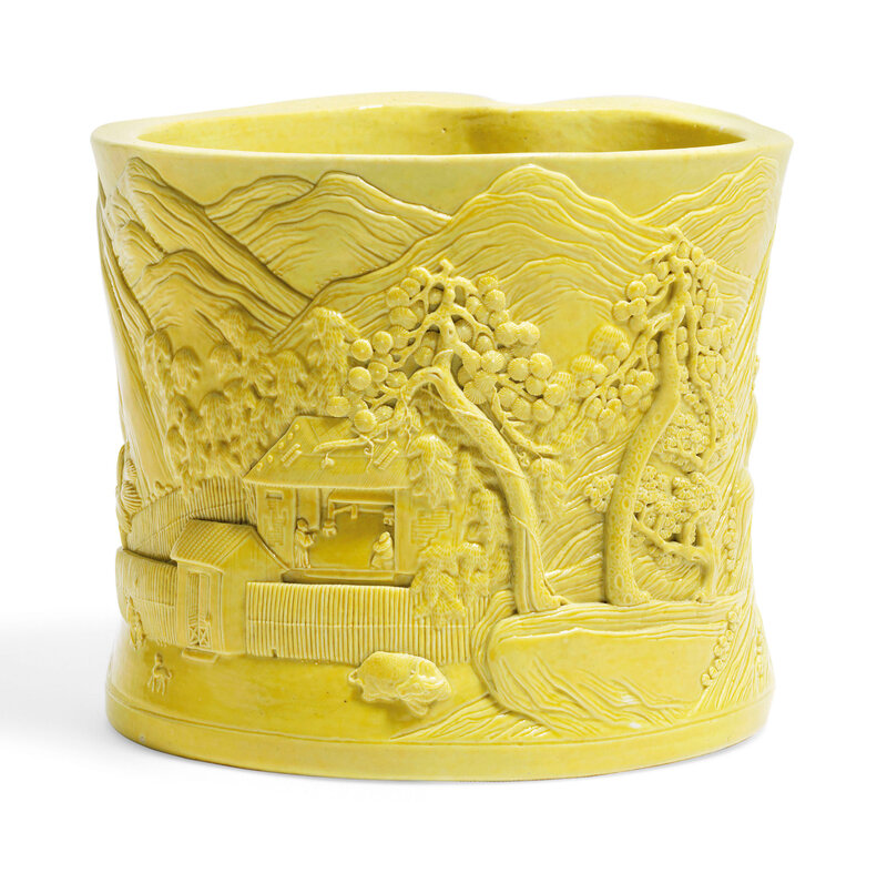 A carved and moulded yellow-glazed brushpot, bitong, 19th century -  Alain.R.Truong