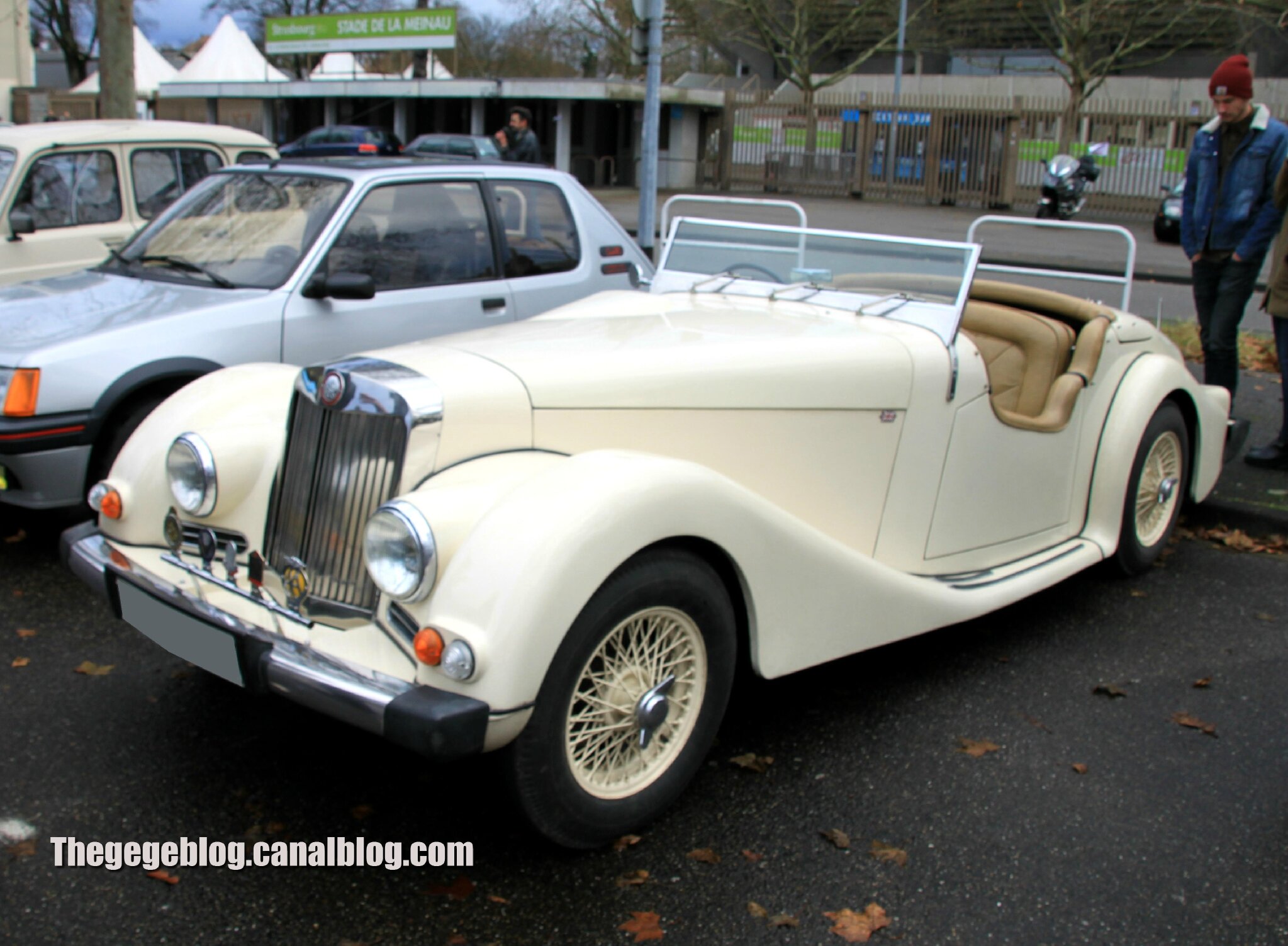 Lea Francis ace of spades roadster de 1979 (Retrorencard janvier 2014) 01