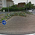 Rond-point à <b>Villefranche</b>-sur-<b>Saône</b>