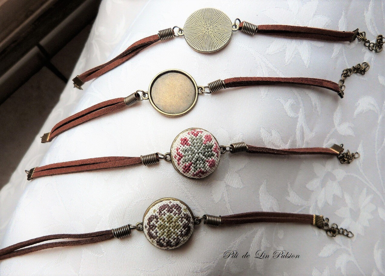 Bracelets à broder (façon cuir)