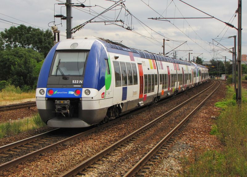 Bibi 82533/34 livrée Transilien, Rosny/Bois