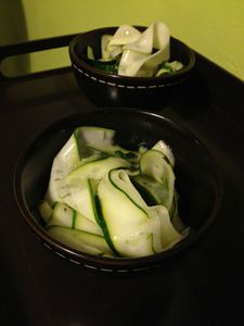 Salade de courgettes en tagliatelles