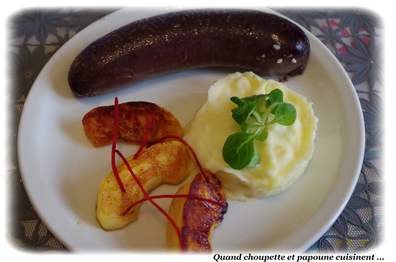 boudin noir aux pommes et purée maison-864