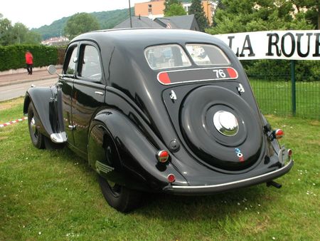 Peugeot302ar1