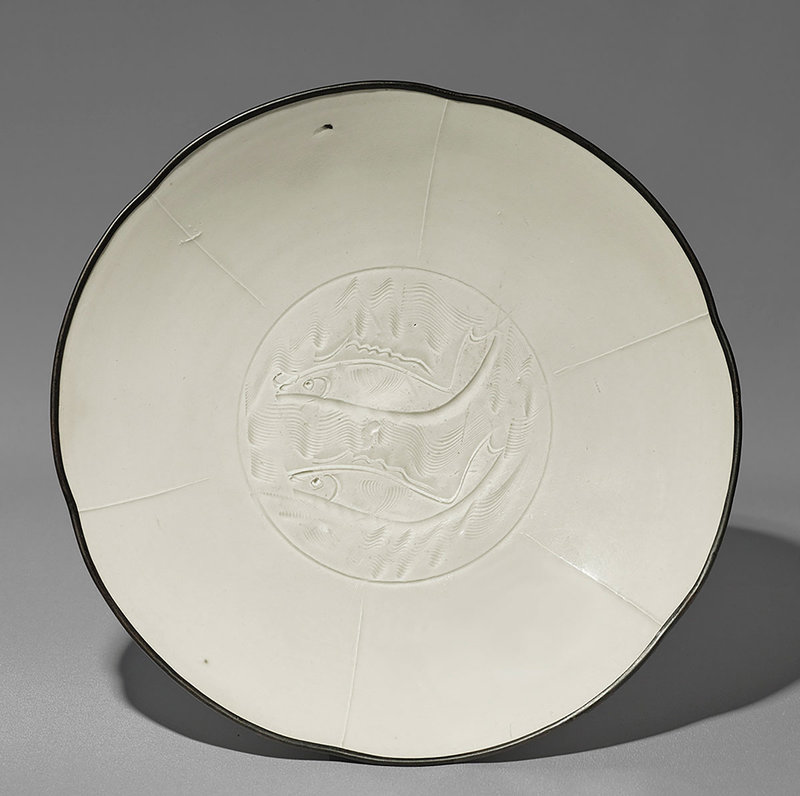 Ding-yao Foliate Plate with Twin Fish Decoration, Northern Song Dynasty 960-1127 AD
