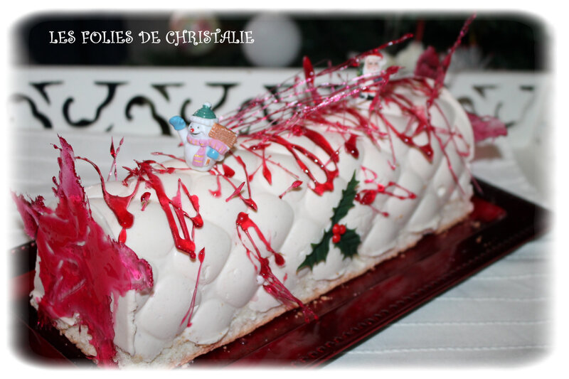 Bûche chocolat blanc fraise 19