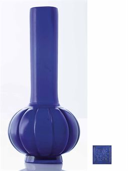 an_imperial_large_transparent_blue_glass_bottle_vase_qianlong_inscribe_d5379620h
