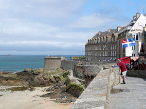 Remparts_Saint_Malo_P105022