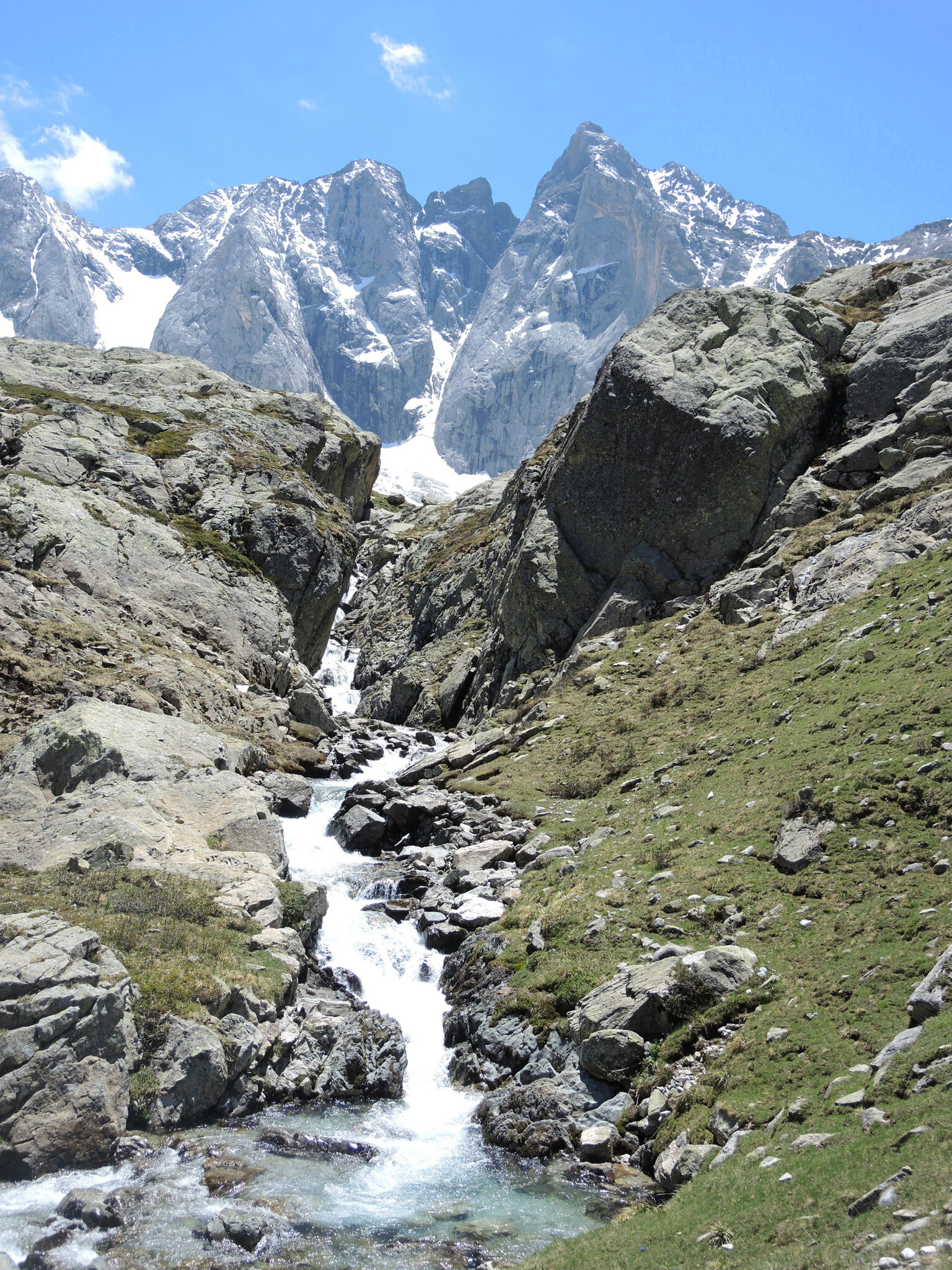 Lac de Gaube, Vallée des Oulettes de Gaube, Petites Oulettes, montée et cascade (65)
