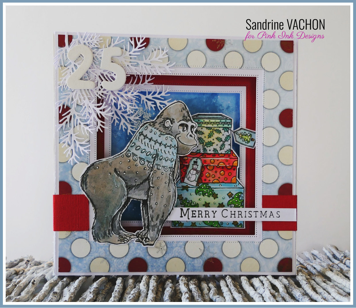 CARTE Gorille de Noël PINK INK DESIGNS (1)