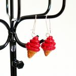 boucles-oreilles-cornet-glace-fraise