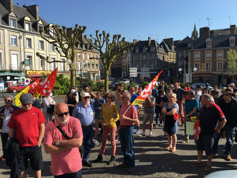 rassemblement-mobilisation-Avranches-syndicats-lycéen-réforme-Macron-SNCF-service public-jeudi-avril-2018