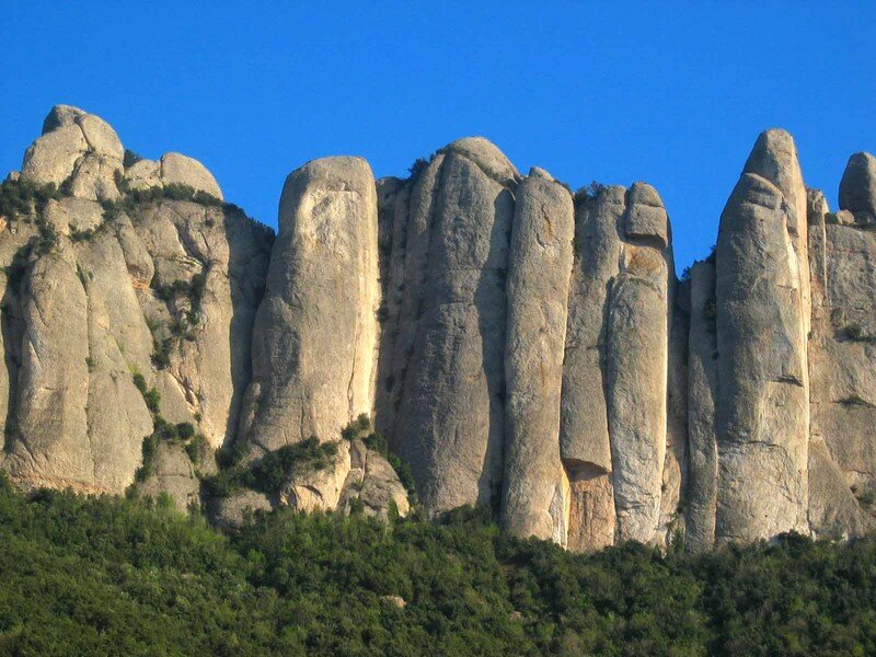 Montserrat_Falaises