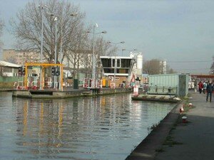 07_03_02__024_canal_st_denis_ecluse_2