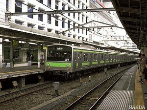yamanote_line_205