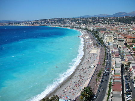 800px_Nice_seafront