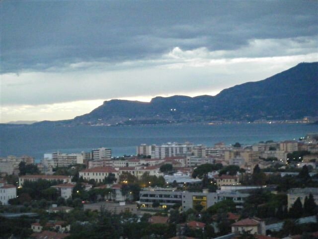 1° Piano Bordighera e Vallecrosia Dopo il mare COSTA AZZURRA