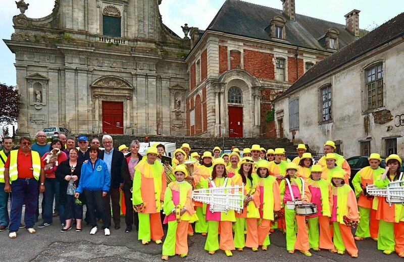 SAINT-MICHEL 2014 DEFILE 1er MAI Mabuse Band Maubeuge