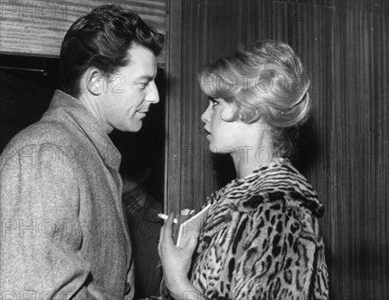 1958-04-premiere_Amants_de_Montparnasse-avec_gerard_philippe-020-1