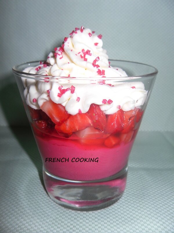 verrine aux fraises 1