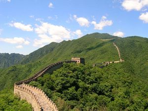 800px-Great_Wall_of_China_July_2006