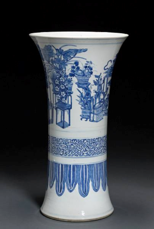 A_blue_and_white_porcelain_gu_form_vase