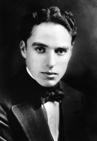 Charlie_Chaplin_Photos__33_