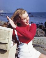 1946-08-CA-Castle_Rock_State_Park-sweater_red-by_william_carroll-030-1