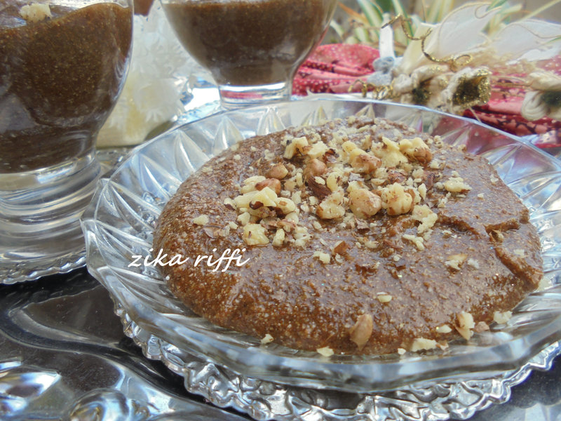 zrira- ruina-bssissa- pâtisserie à la farine de semoule de blé torréfié- mawlid ennabawi- accouchement