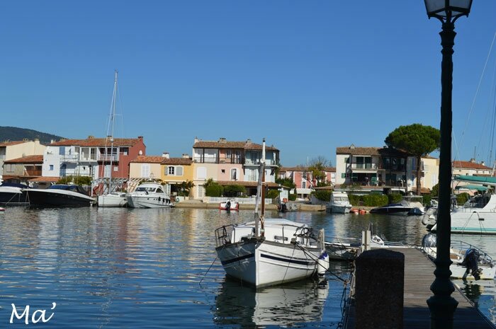 141024_port_grimaud3