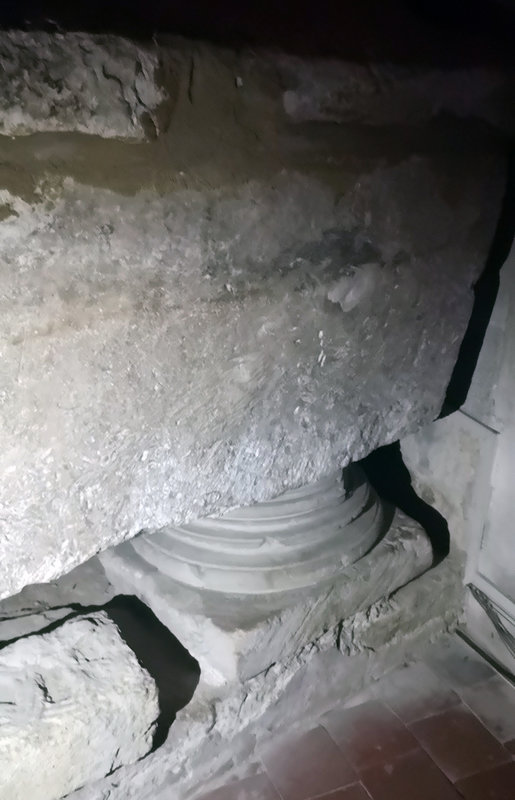 Fontaine de Vaucluse église Saint-Véran 16