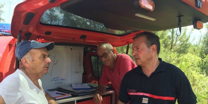 Médoc les pompiers en place