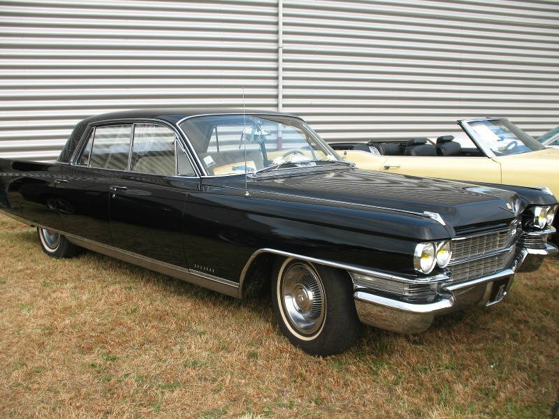 CadillacFleetwood63av1