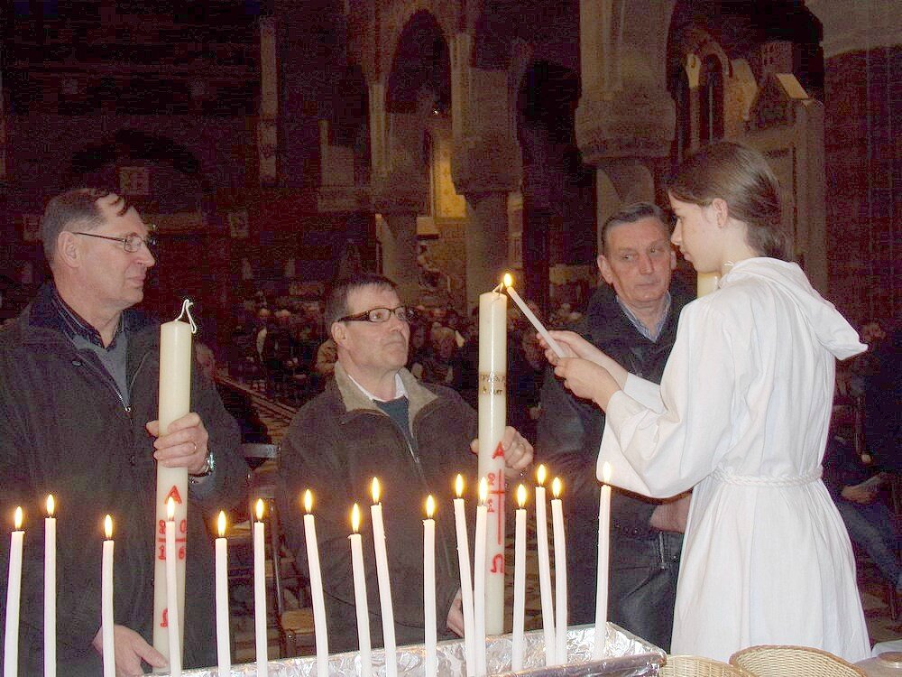 2015-03-26-LE DOULIEU-veillée pascale (39)
