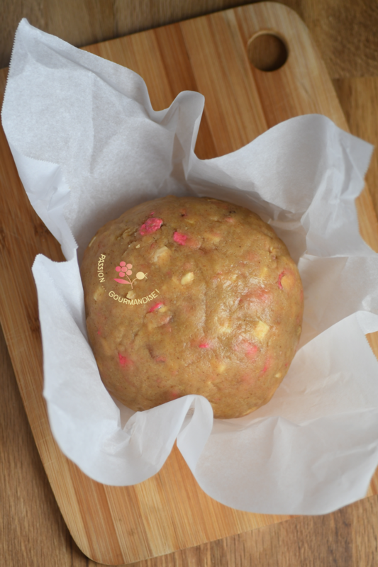 Cookies aux pépites de chocolat blanc & pralines roses_1