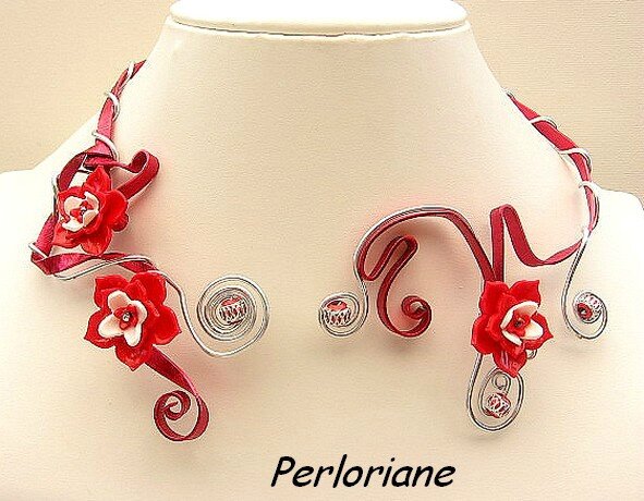 collier rouge alu plat